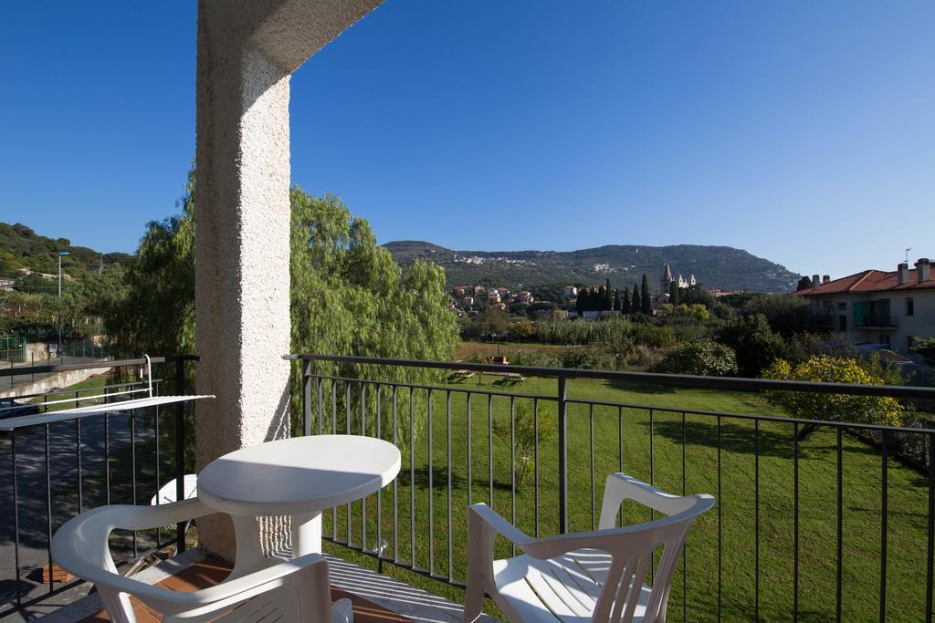 Hotel Riviera Pietra Ligure Værelse billede