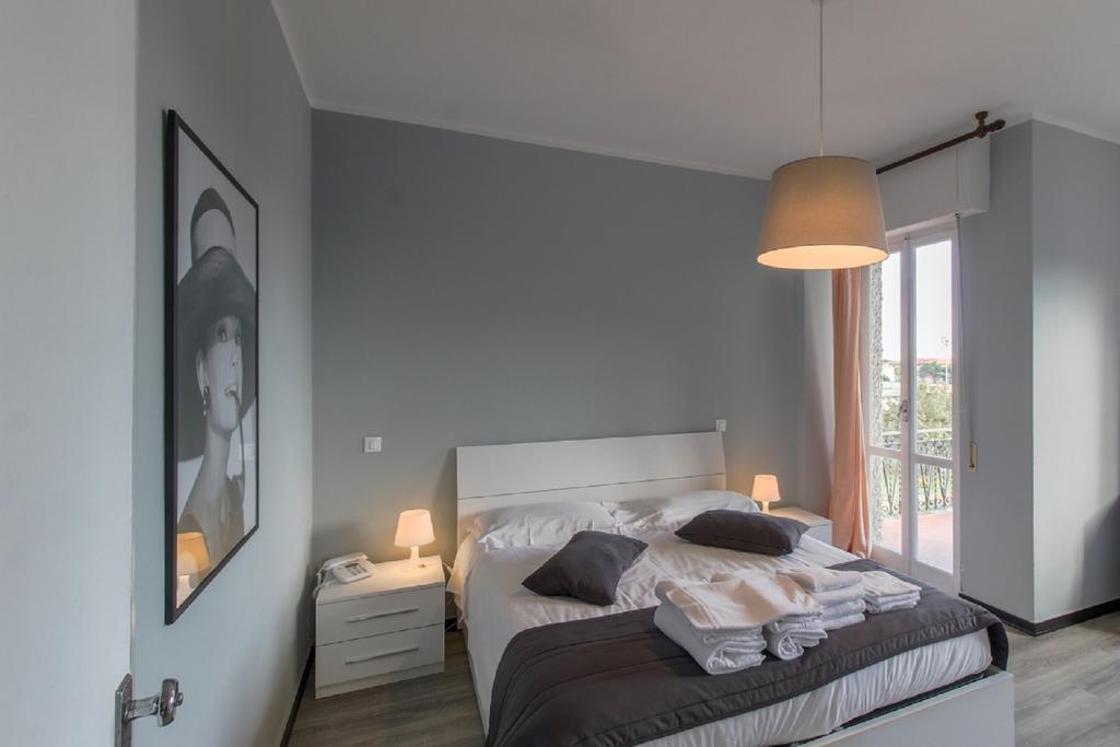 Hotel Riviera Pietra Ligure Eksteriør billede
