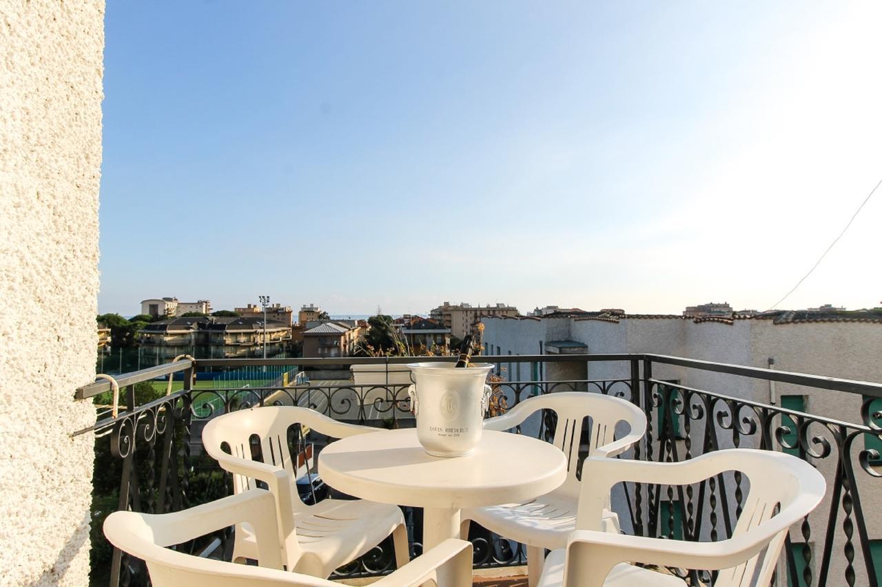 Hotel Riviera Pietra Ligure Eksteriør billede