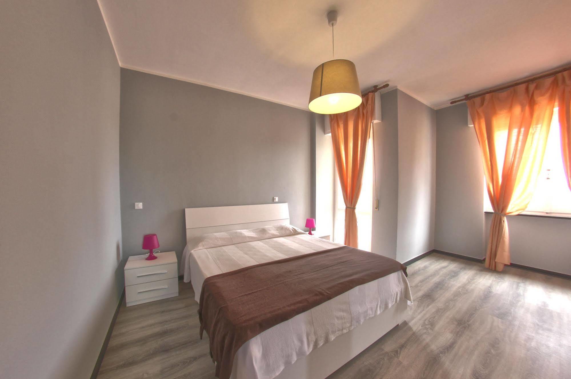 Hotel Riviera Pietra Ligure Eksteriør billede