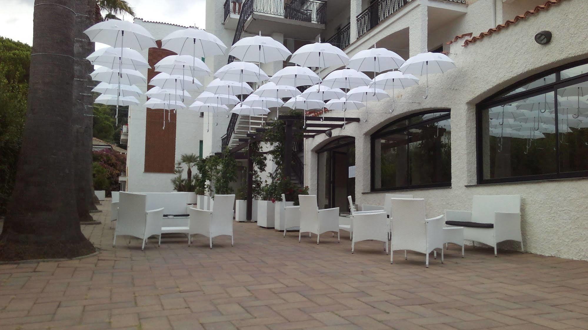 Hotel Riviera Pietra Ligure Eksteriør billede